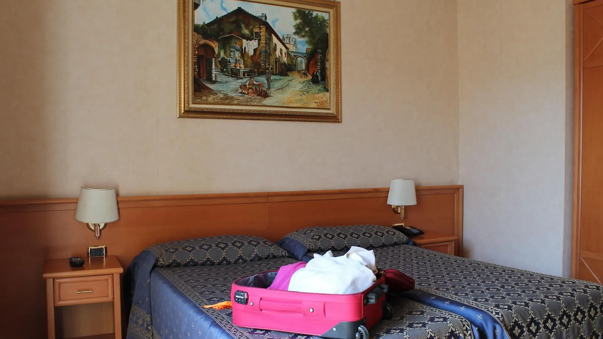 Hotel Orlanda Rome 2*,