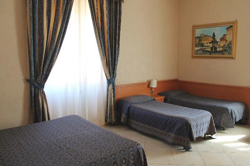Hotel Orlanda Rome 2*,